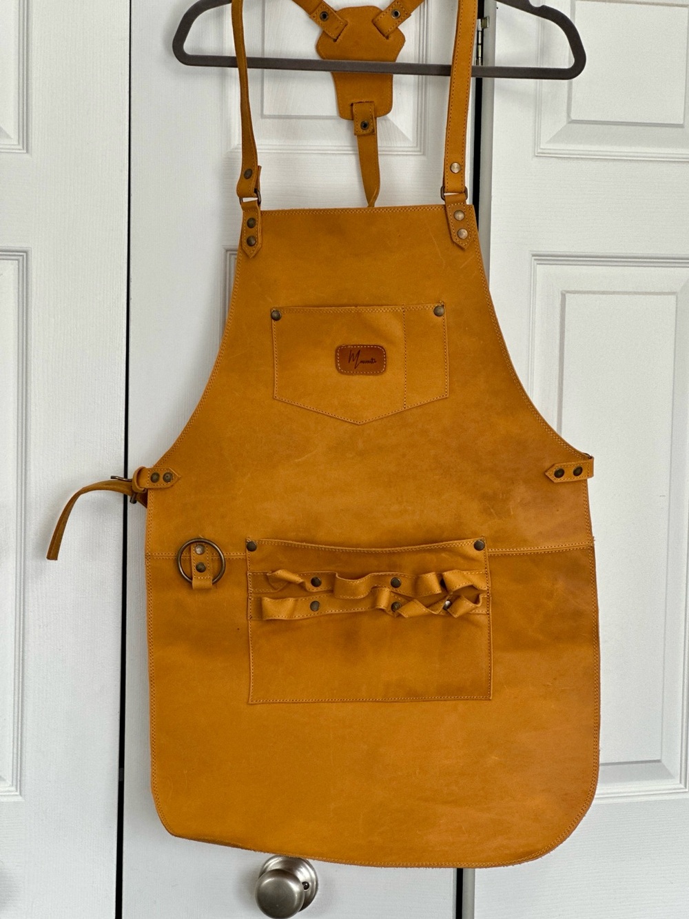 Leather bbq apron. 
Never used